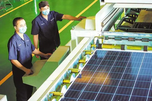 太陽能電池板廢氣應(yīng)該怎么處理呢？